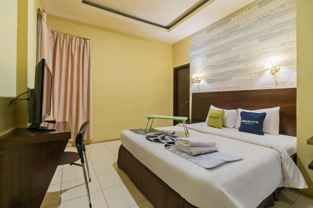 Urbanview Hotel Best Skip Palimbão Exterior foto