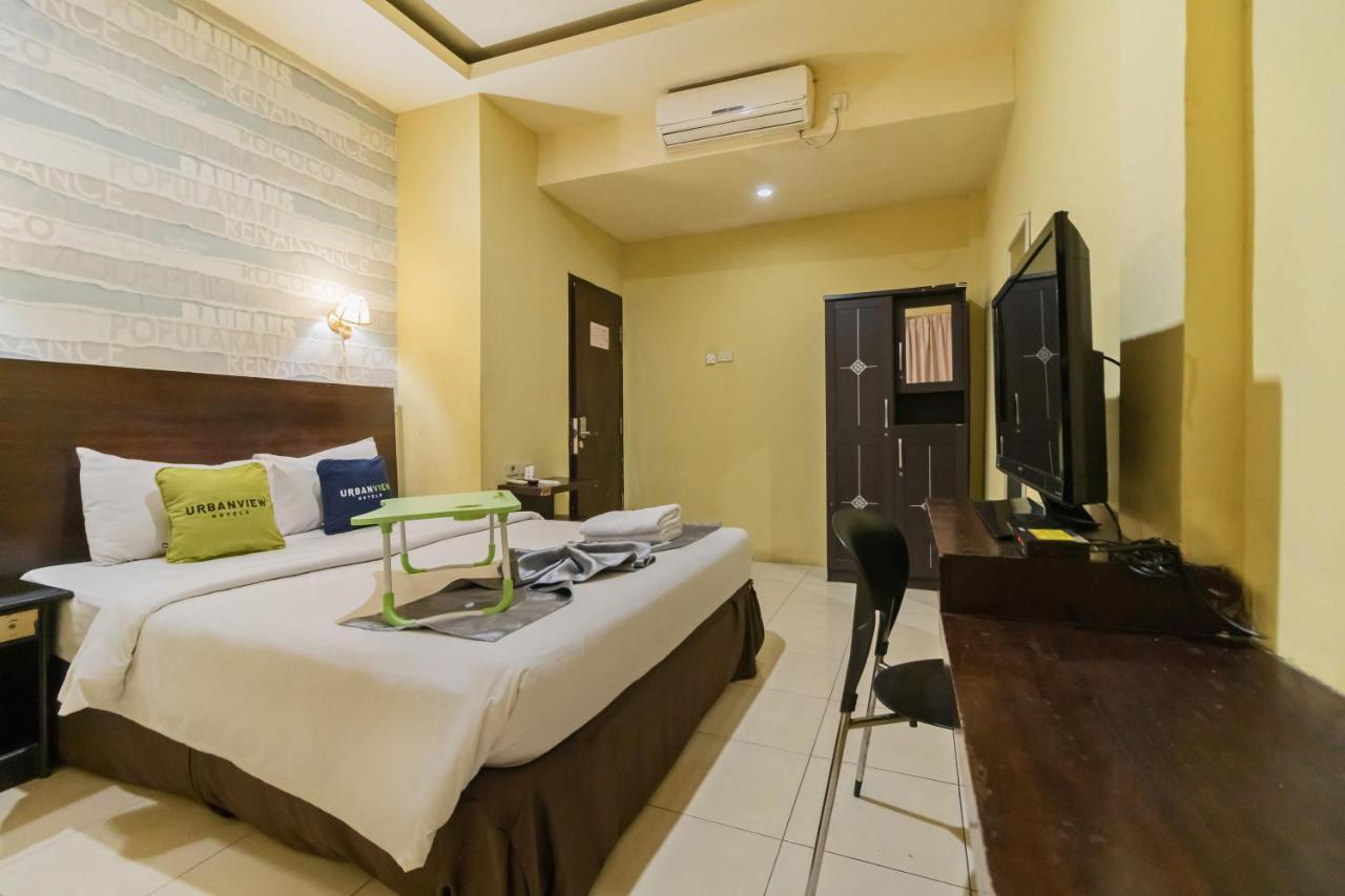 Urbanview Hotel Best Skip Palimbão Exterior foto