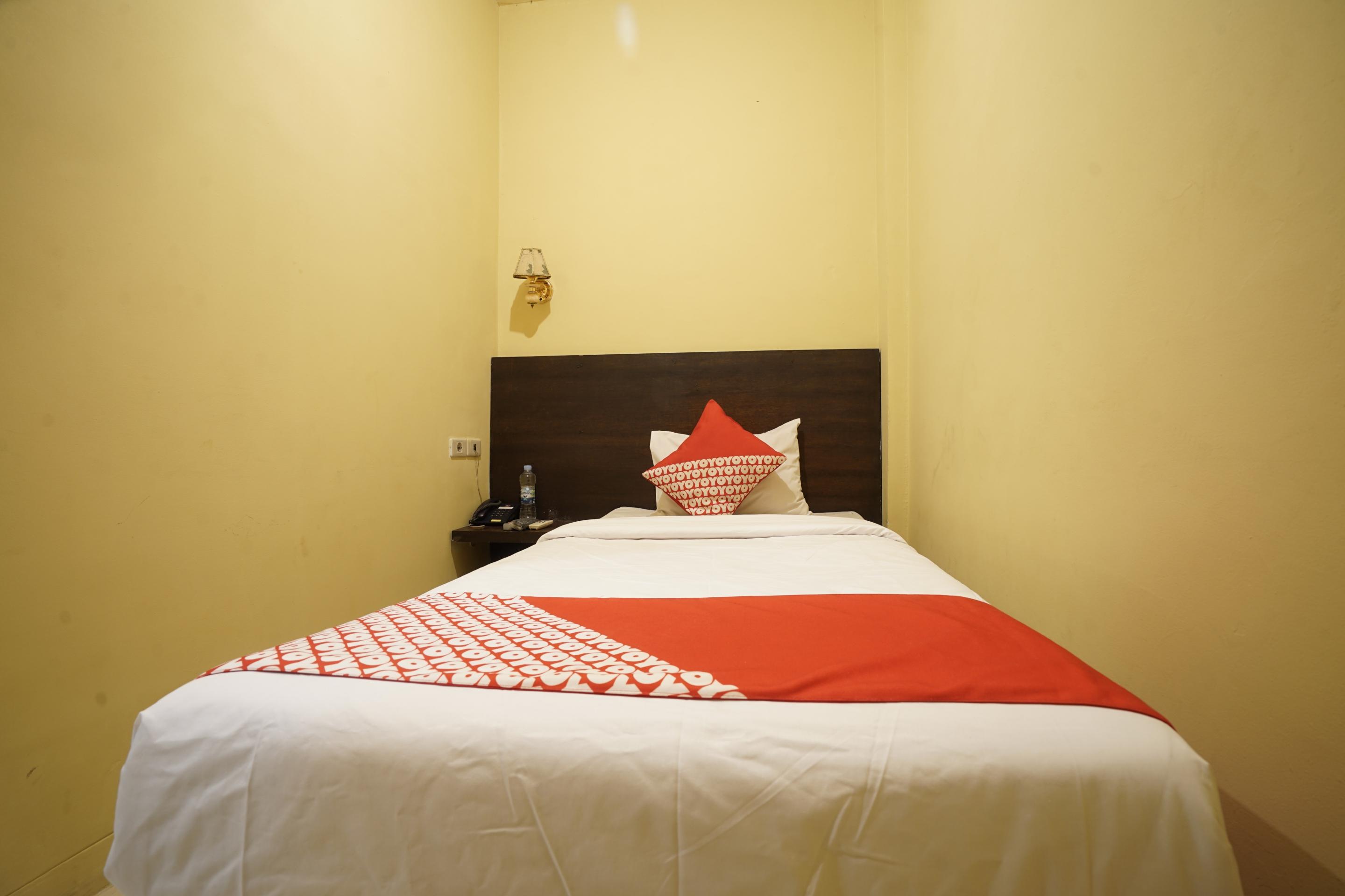 Urbanview Hotel Best Skip Palimbão Exterior foto