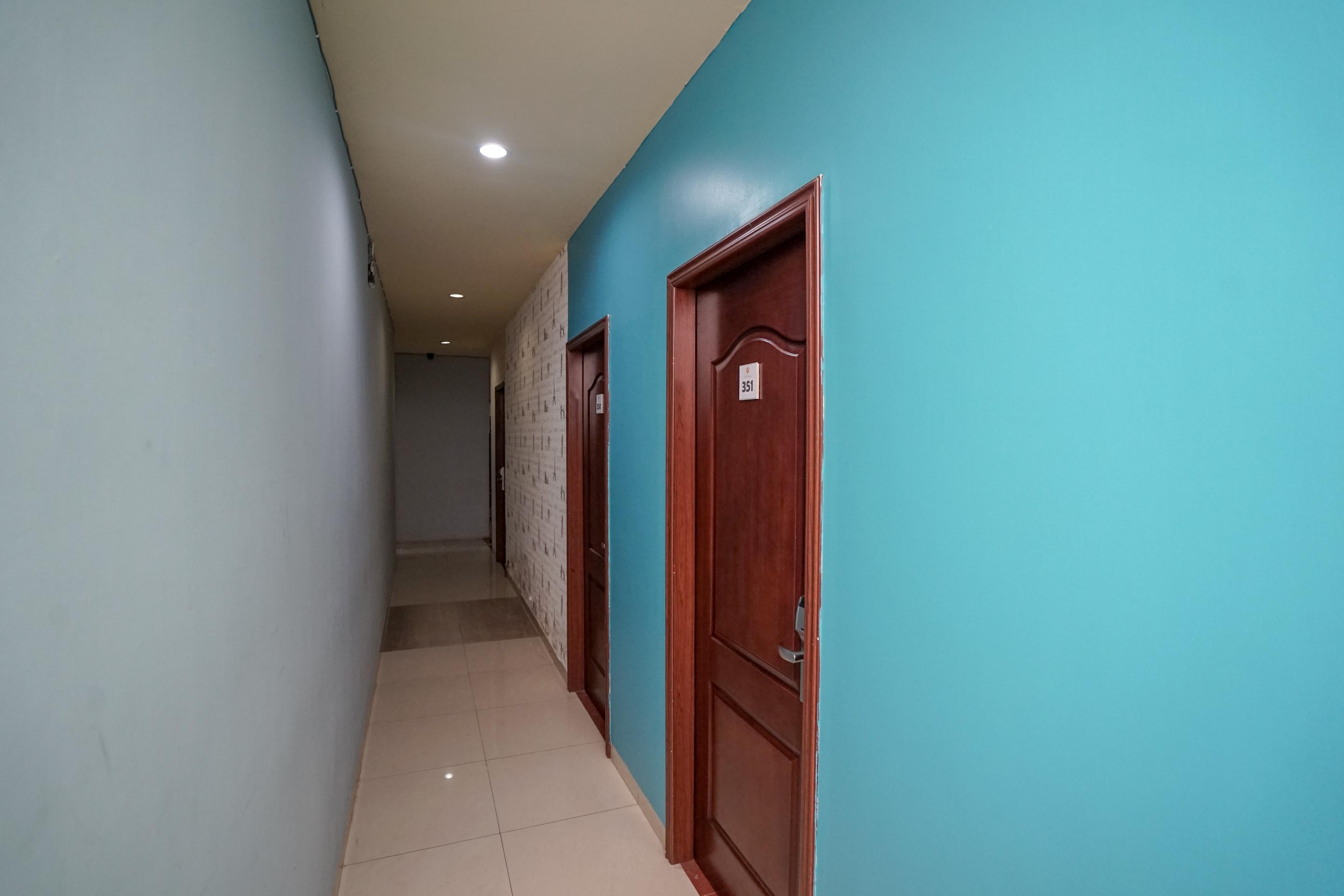 Urbanview Hotel Best Skip Palimbão Exterior foto